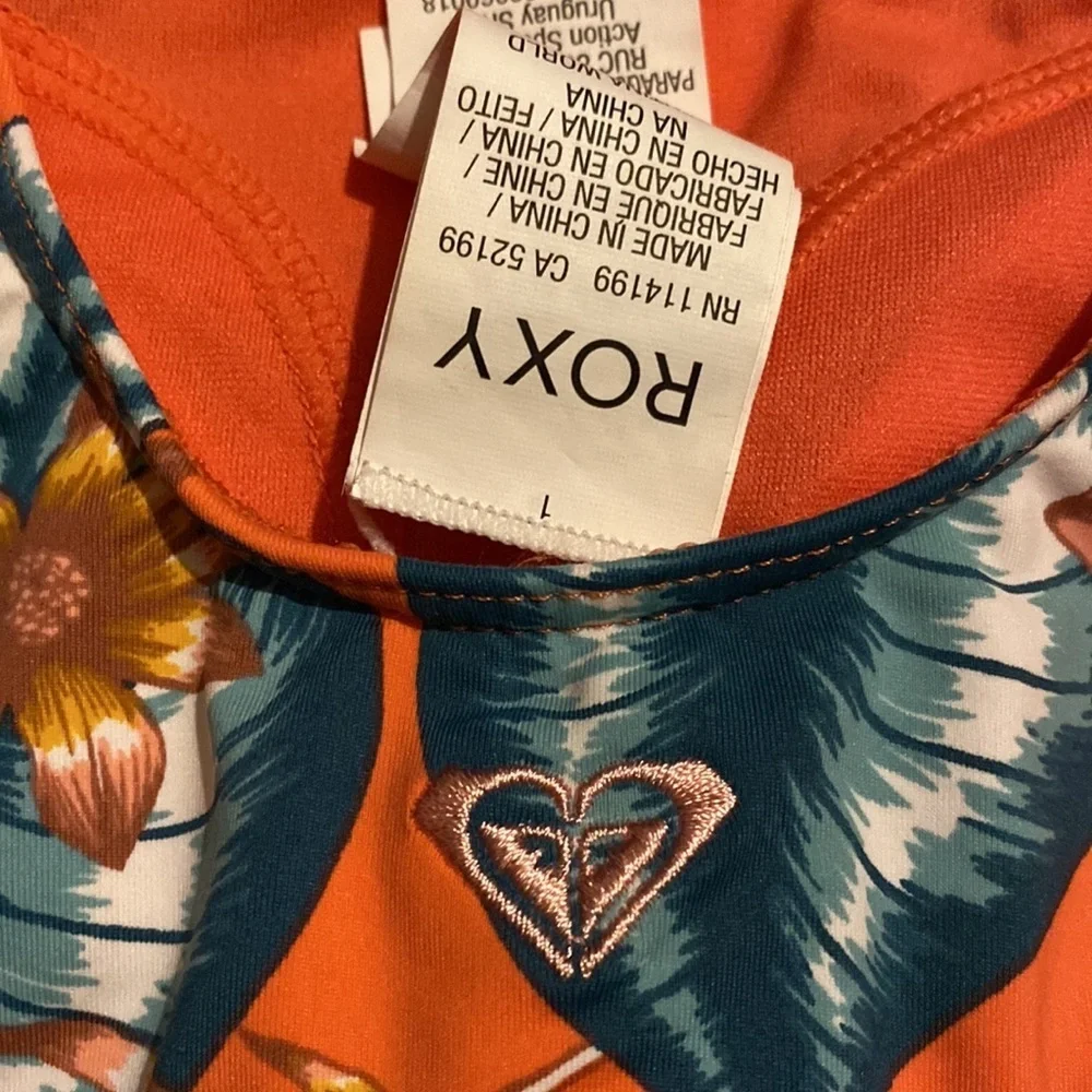 Roxy girls swimsuit top - Picture 4 of 7